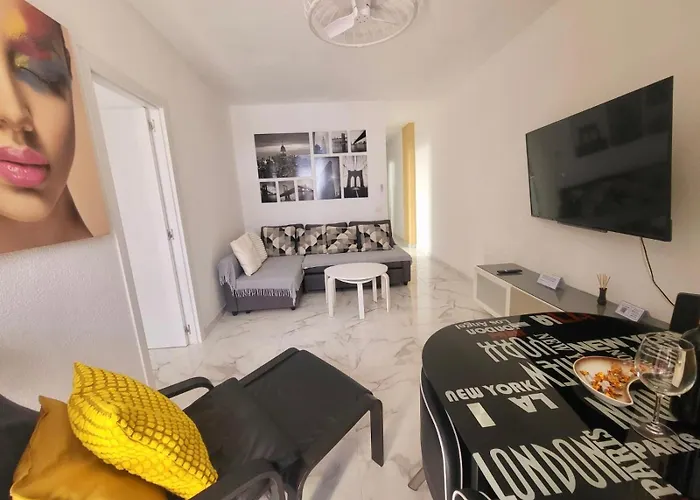 New Big Flat With Balcony 50Mts Away From Beach Parking Optional
