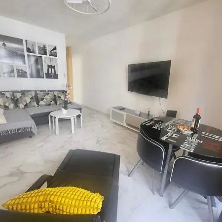 New Big Flat With Balcony 50Mts Away From Beach Parking Optional Las Palmas de Gran Canaria Exterior photo