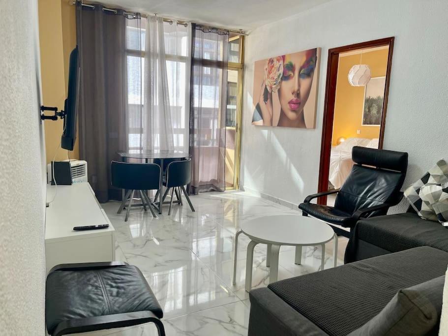 Apartment New Big Flat With Balcony 50mts Away From Parking Optional Las Palmas de Gran Canaria